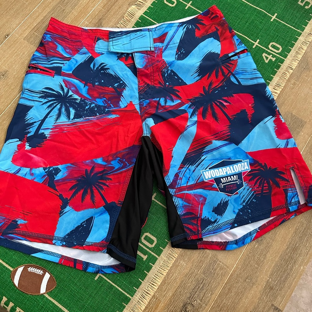 Born Primitive Miami Wodapalooza Men's Athletic Shorts - Red and Blue Tropical